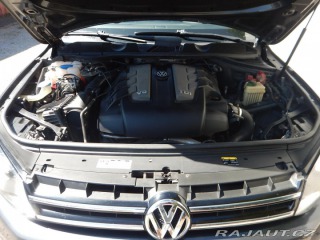 Volkswagen Touareg 3.0 TDI V6, DSG, 4MOTION 2013