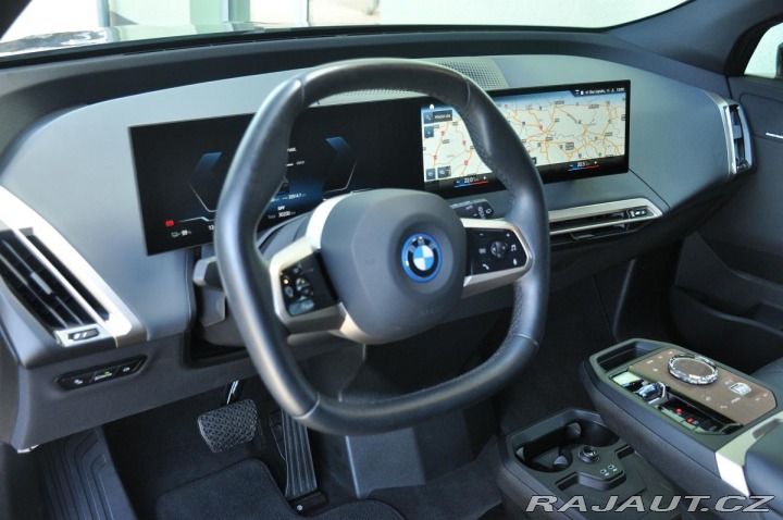 BMW iX xDrive40 HUD H/K TAŽNÉ 2021
