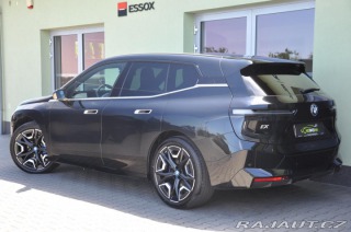 BMW iX xDrive40 HUD H/K TAŽNÉ 2021