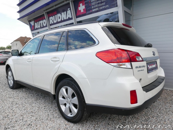 Subaru Outback 2,5i AWD Swiss Navi Autom 2009