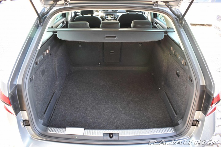 Škoda Superb 2.0 TDI 110kW TAŽNÉ*CANTO 2016