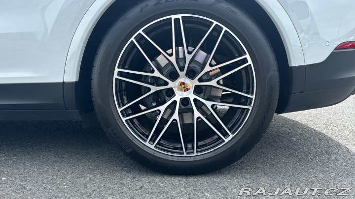 Porsche Cayenne E-Hybrid Coupé 2023