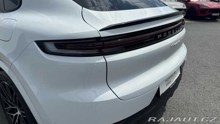 Porsche Cayenne E-Hybrid Coupé 2023