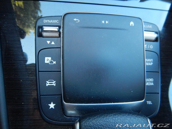 Mercedes-Benz GLE 400 D 4MATIC ČR 2020