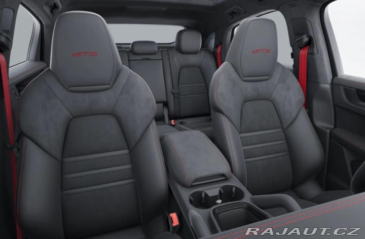 Porsche Cayenne GTS Coupé 2025
