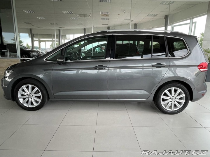 Volkswagen Touran 2,0TDI DSG*HighLine*Masáž 2016