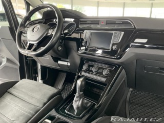 Volkswagen Touran  1800