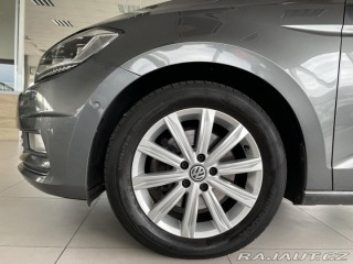 Volkswagen Touran  1800