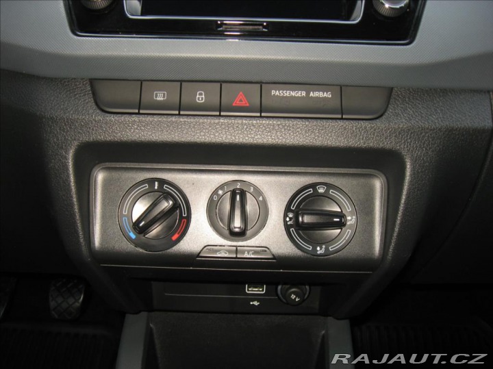 Škoda Fabia 1,0 TSI 95PS III FL Acti 2021