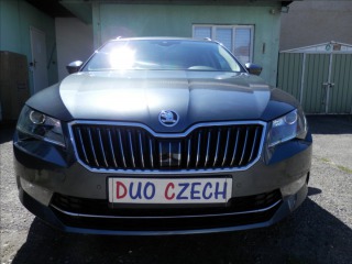 Škoda Superb 2,0 TDi 110kW DSG kombi