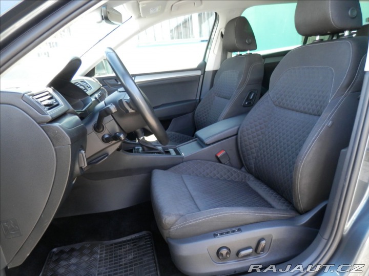 Škoda Superb 2,0 TDi 110kW DSG kombi 2019