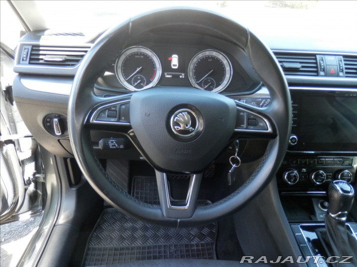 Škoda Superb 2,0 TDi 110kW DSG kombi 2019
