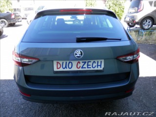 Škoda Superb 2,0 TDi 110kW DSG kombi 2019