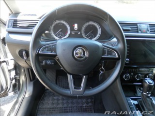 Škoda Superb 2,0 TDi 110kW DSG kombi 2019