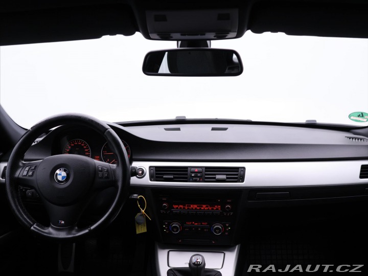 BMW 3 2,0 320d 120kW Aut.klima 2007