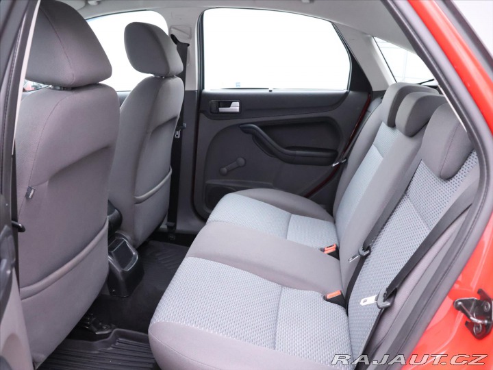 Ford Focus 1,6 16V 74kW CZ Aut. Klim 2007