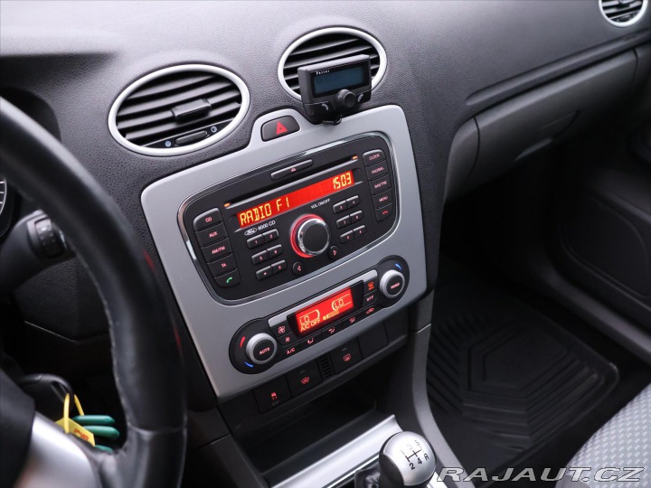 Ford Focus 1,6 16V 74kW CZ Aut. Klim 2007
