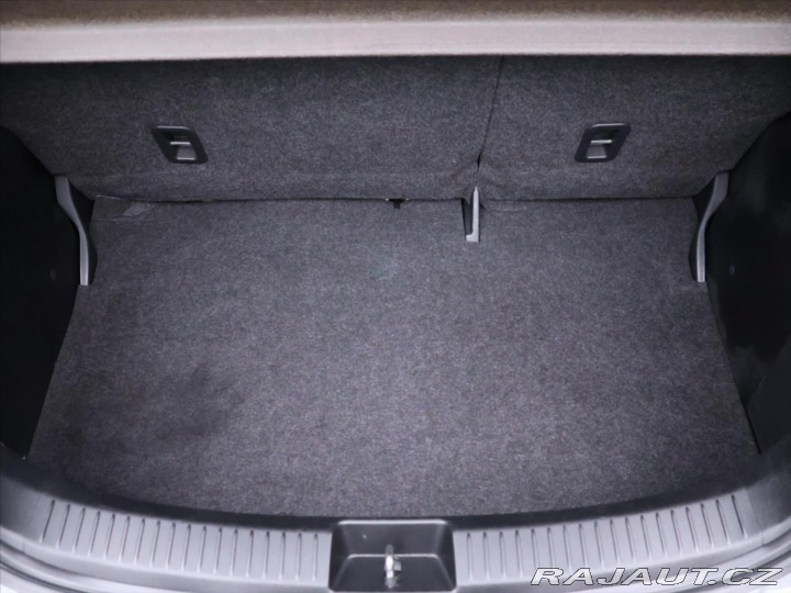 Mazda 2 1,4 i Aut.klima Výhř.seda 2012