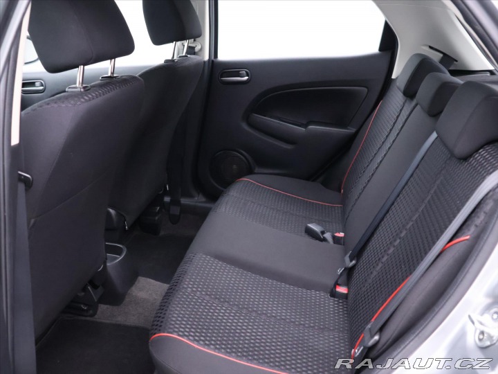 Mazda 2 1,4 i Aut.klima Výhř.seda 2012