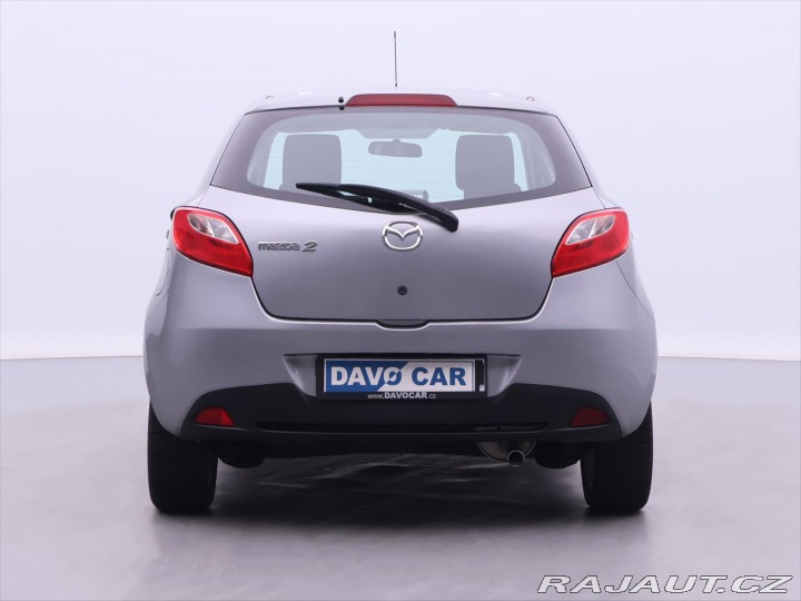 Mazda 2 1,4 i Aut.klima Výhř.seda 2012