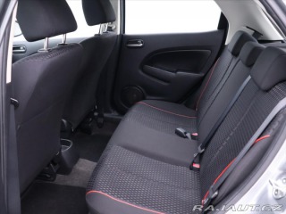 Mazda 2 1,4 i Aut.klima Výhř.seda 2012