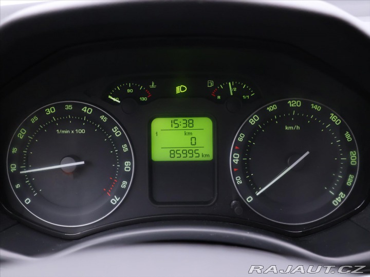 Škoda Octavia 1,6 i 75kW Aut.klima 860 2005