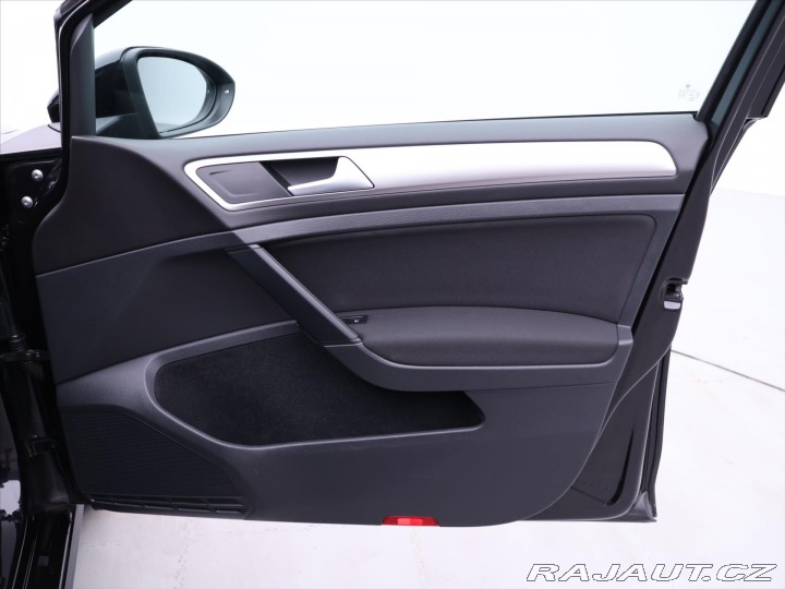 Volkswagen Golf 1,6 TDI Aut.klima Navi DP 2017
