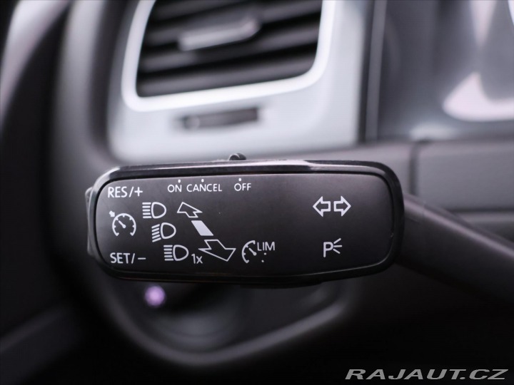 Volkswagen Golf 1,6 TDI 85kW Aut.klima Na 2017