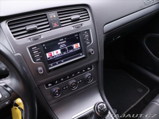Volkswagen Golf 1,2 TSI R-Line Navi 1.Maj 2016