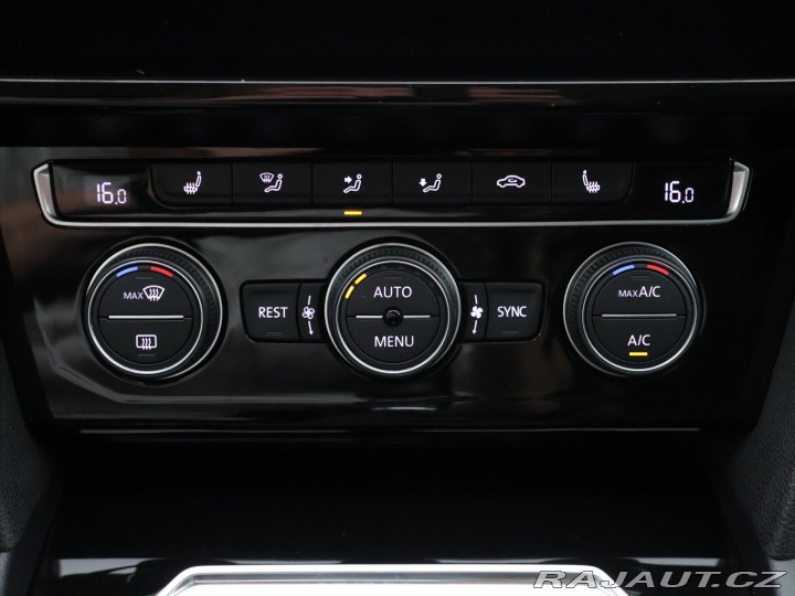Volkswagen Passat 2,0 TDI 110kW CZ R-Line 2017