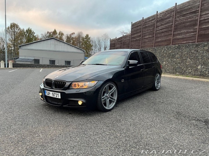 BMW 3 2,0 E91 LCI xDrive 320d 2011