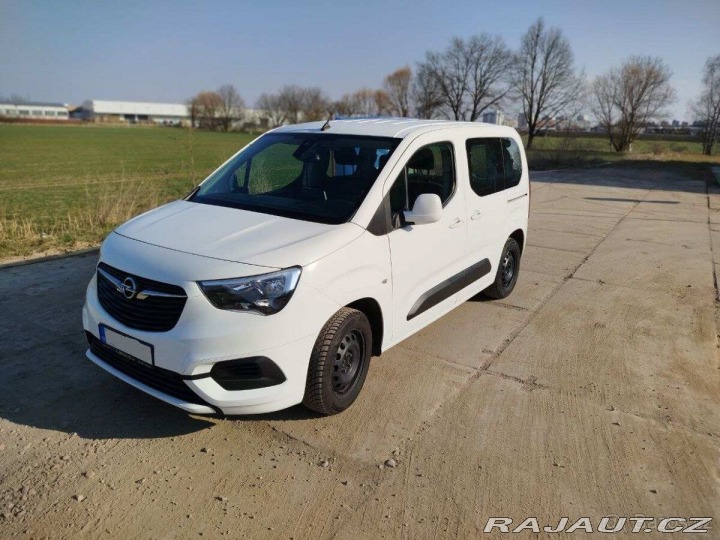 Opel Combo 1,5 Life Turbo/75kW ČR 2020