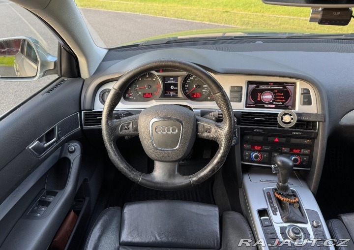 Audi A6 Allroad 3,0 2011