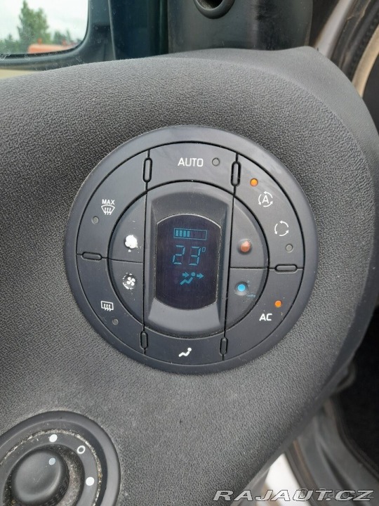 Renault Espace 2,0 IV DIESEL 2DCI PANO 2010