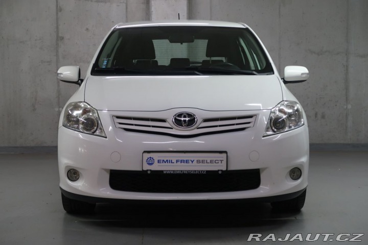 Toyota Auris 1.6VVT-i,CZ,Manuál 2011
