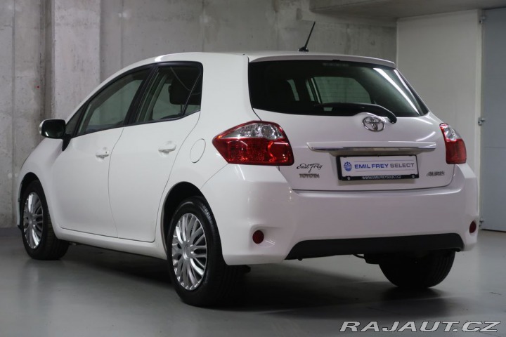 Toyota Auris 1.6VVT-i,CZ,Manuál 2011