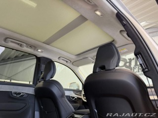 Volvo XC90 B5 2.0L 250+14k AT8 AWD U 2025