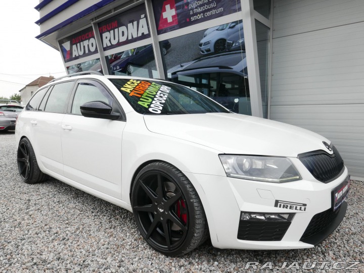 Škoda Octavia RS 2,0TSI REZERVACE 2014