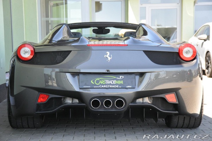 Ferrari 458 SPIDER CARBON LIFT 2012