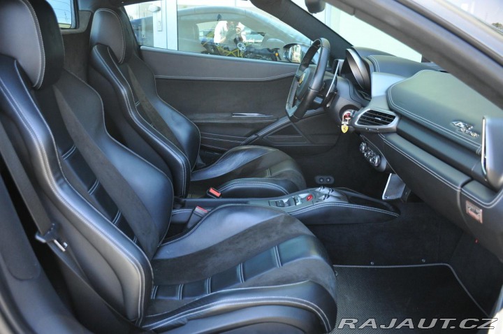 Ferrari 458 SPIDER CARBON LIFT 2012