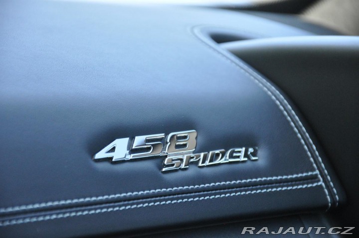 Ferrari 458 SPIDER CARBON LIFT 2012