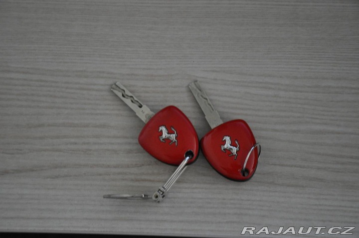 Ferrari 458 SPIDER CARBON LIFT TOP ST 2012