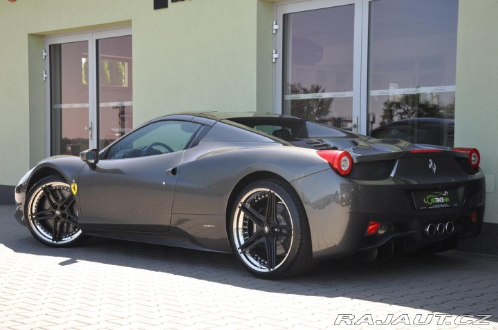 Ferrari 458 SPIDER CARBON LIFT 2012