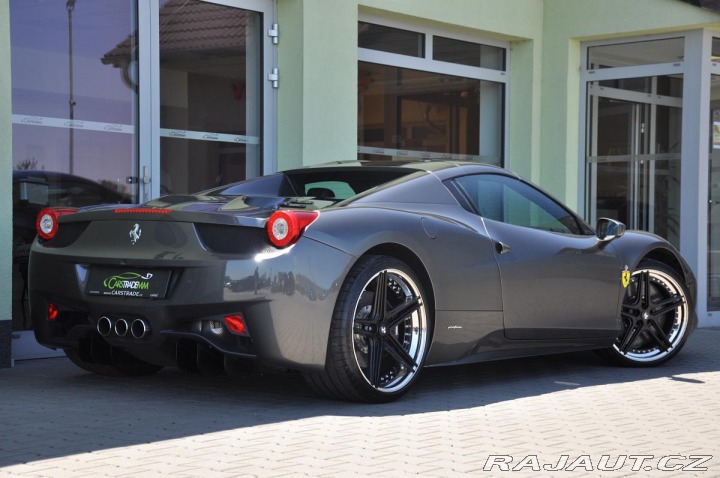 Ferrari 458 SPIDER CARBON LIFT 2012