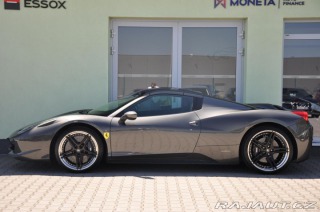 Ferrari 458 SPIDER CARBON LIFT 2012