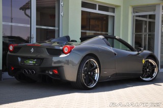Ferrari 458 SPIDER CARBON LIFT 2012