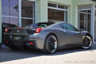Ferrari 458 SPIDER CARBON LIFT 2012