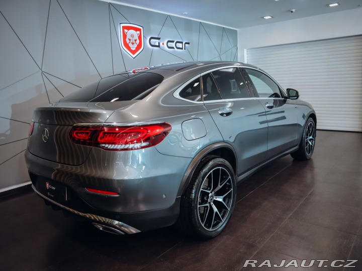 Mercedes-Benz GLC 400d 4M AMG kupé 2020