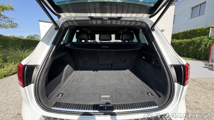 Volkswagen Touareg R-Line 2015