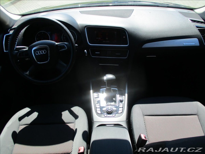 Audi Q5 2,0 TDi Quattro S-Tronic 2011